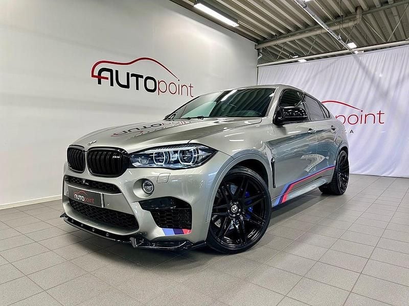 Grå Begagnad 2015 BMW X6 SUV | 509 000 kr (Marknadspris) - Bild 1/3
