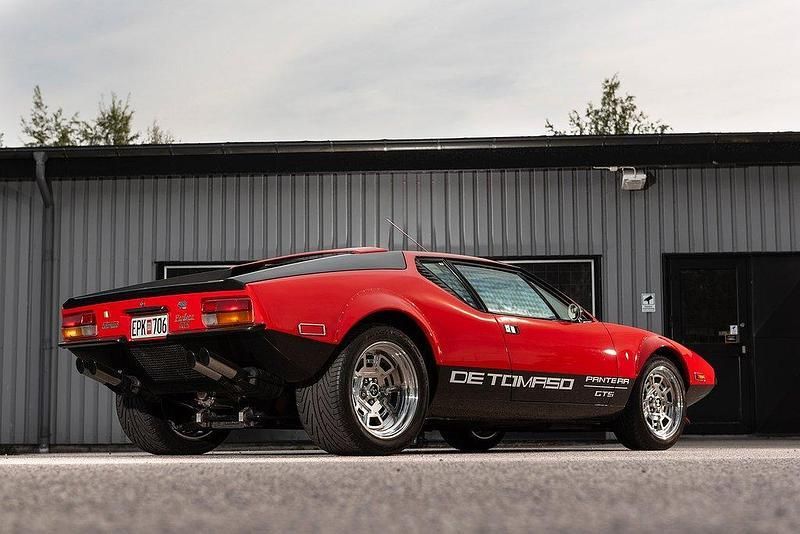 Begagnad De Tomaso Pantera 271 HK (199 kW) 1975 Röd Sportkupé
