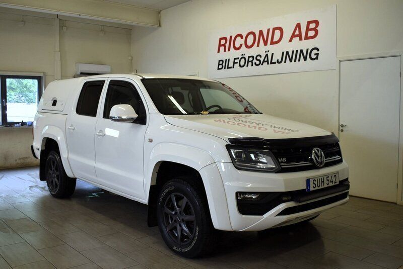 Vit Begagnad 2017 VW Amarok Pickup | 179 900 kr - Bild 1/4