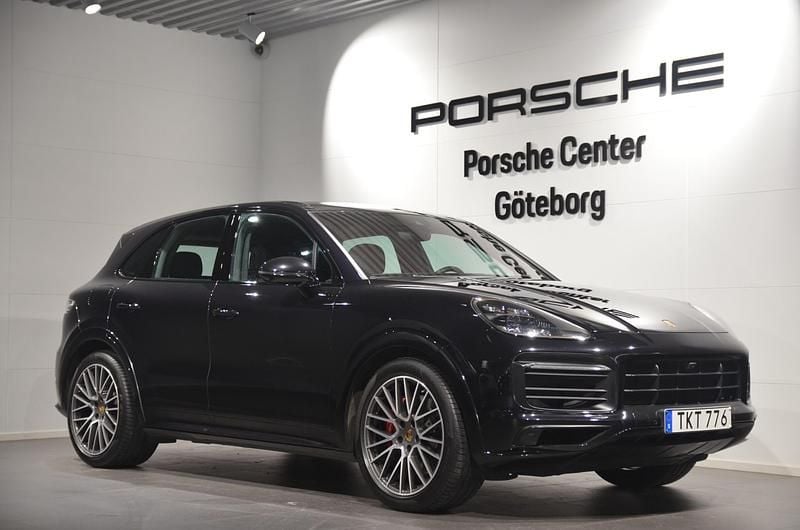 Begagnad Porsche Cayenne GTS 460 HK (338 kW) 2021 Svart SUV