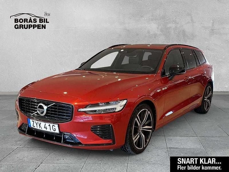 Röd Begagnad 2022 Volvo V60 R-Design Kombi | 449 000 kr (Lite dyr) - Bild 1/4