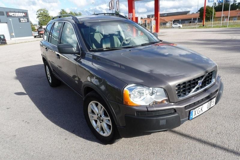 Brun Begagnad 2006 Volvo XC90 Kinetic SUV | 41 000 kr (Superpris) - Bild 1/4