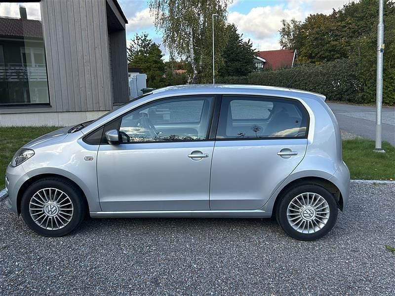 Begagnad 2016 VW up! Halvkombi | 60 000 kr (Superpris) - Bild 1/4