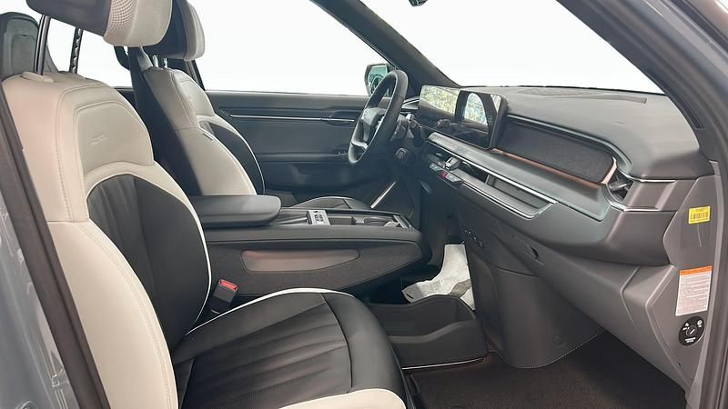 Ny Kia EV9 GT-Line 283 kW (385 HK) 2025 Grön (grey) SUV