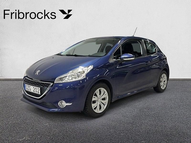 Blå Begagnad 2012 Peugeot 208 Style Halvkombi | 49 900 kr (Marknadspris) - Bild 1/4