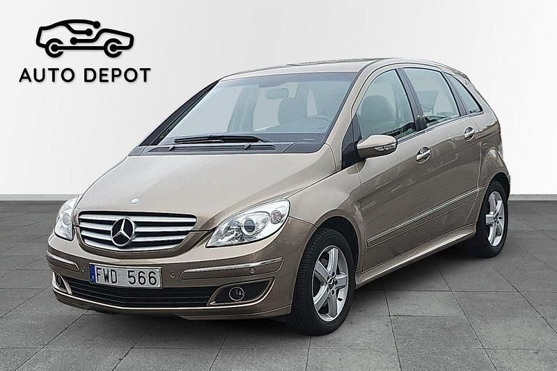 Ljusbrun Begagnad 2007 Mercedes B180 Minibuss | 95 900 kr (Dyr) - Bild 1/4