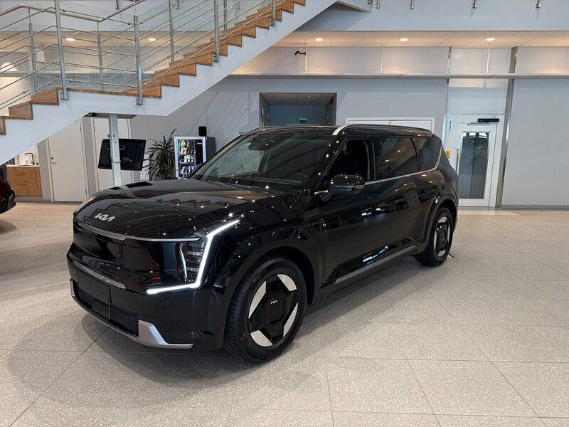 Ny 2025 Kia EV9 3 SUV | 743 268 kr - Bild 1/4