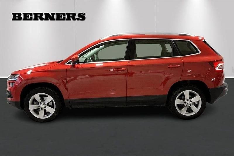 Begagnad Skoda Karoq Style 151 HK (111 kW) 2018 Röd SUV