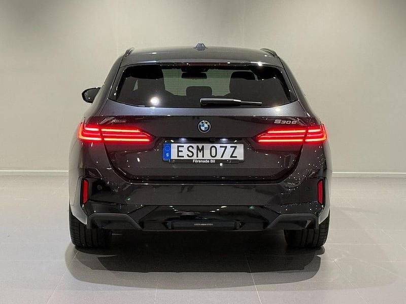 Begagnad BMW 530 M Sport 190 HK (139 kW) 2025 Sophistogrå brillanteffekt metallic Kombi