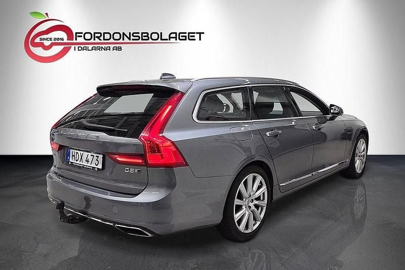 Begagnad Volvo V90 Inscription 235 HK (172 kW) 2017 Grå Kombi