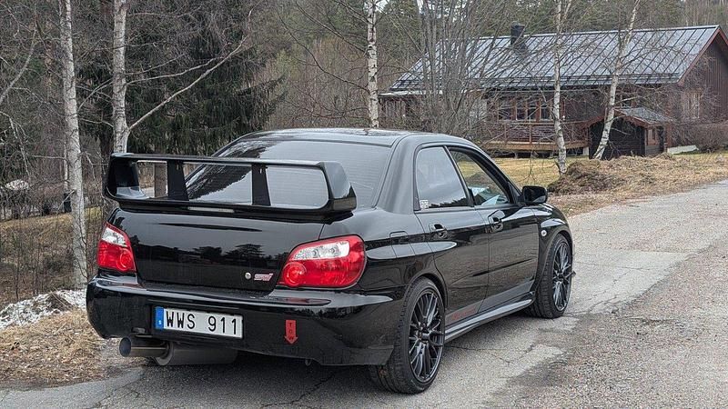 Svart Begagnad 2003 Subaru Impreza Sedan | 210 000 kr - Bild 1/4