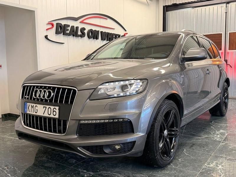 Begagnad Audi Q7 S-Line 239 HK (175 kW) 2010 Grå SUV