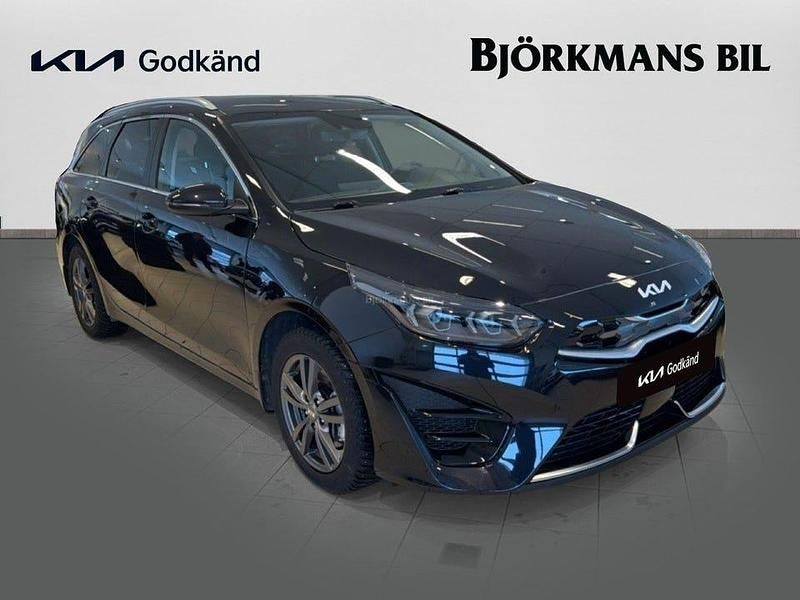 Begagnad Kia Ceed Sportswagon 105 HK (77 kW) 2023 Svart Kombi