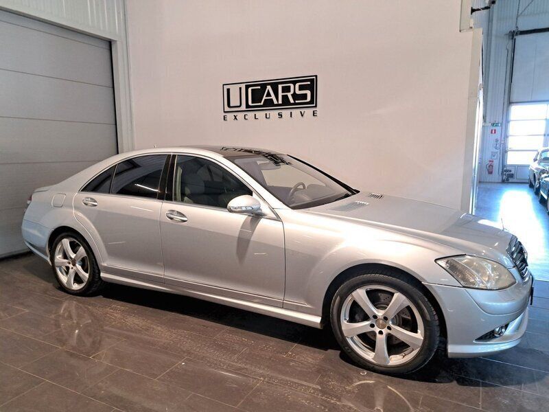 Silver Begagnad 2005 Mercedes S500 AMG Sedan | 148 500 kr (Bra pris) - Bild 1/4
