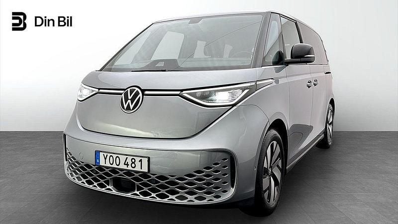 Silver (mono silver metallic) Begagnad 2022 VW ID. Buzz Comfortline Minibuss | 539 900 kr (Marknadspris) - Bild 1/4