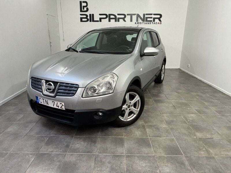Silver Begagnad 2007 Nissan Qashqai SUV | 74 999 kr (Lite dyr) - Bild 1/4