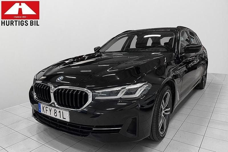 Svart Begagnad 2021 BMW 530e Kombi | 269 900 kr (Bra pris) - Bild 1/4