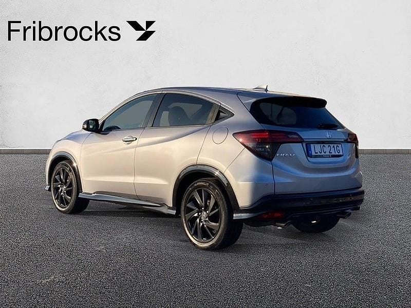 Begagnad Honda HR-V Sport 182 HK (133 kW) 2019 Silver SUV