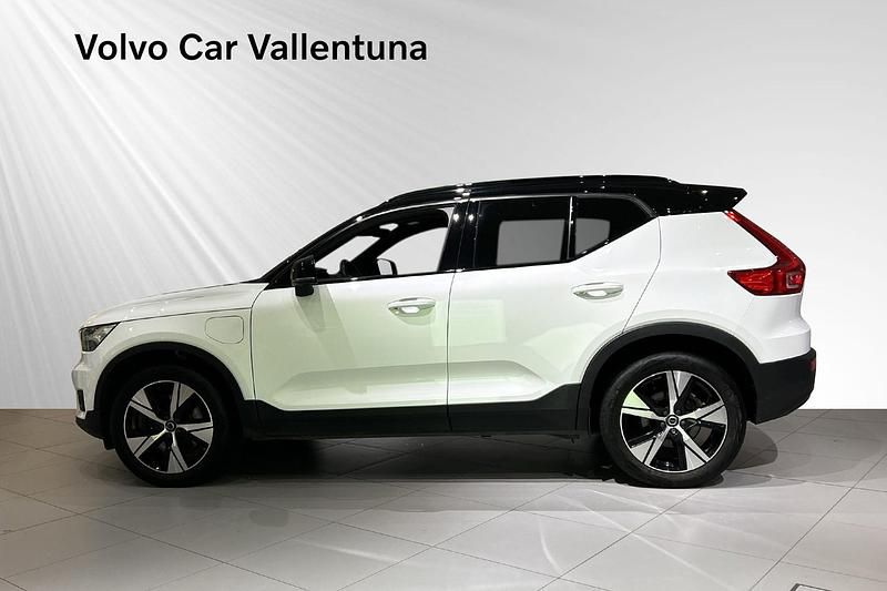 Begagnad Volvo XC40 R-Design 262 HK (192 kW) 2021 Vit SUV