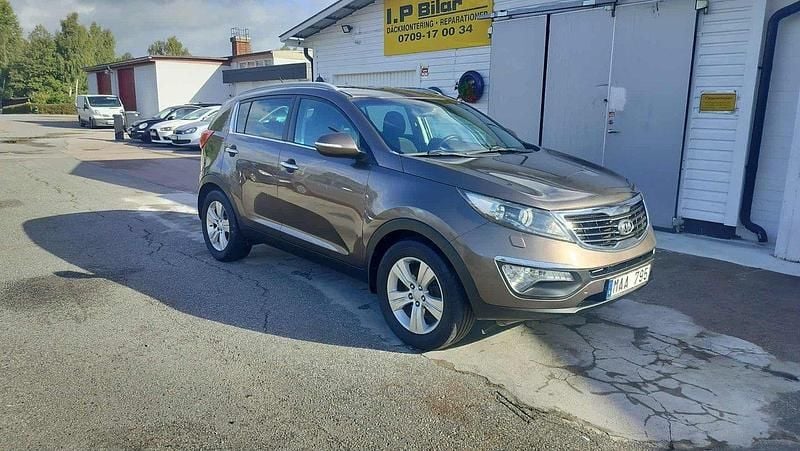 Ljusbrun Begagnad 2011 Kia Sportage EX SUV | 74 900 kr (Lite dyr) - Bild 1/4