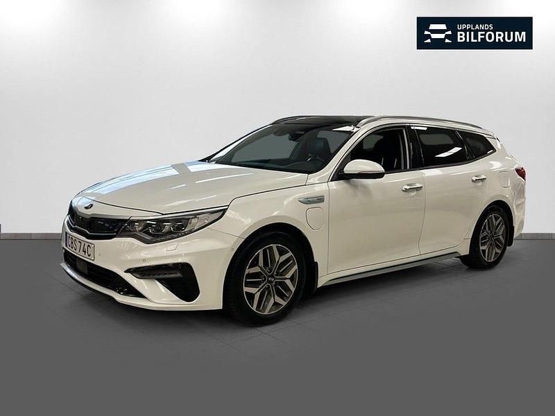 Begagnad Kia Optima 205 HK (150 kW) 2019 Vit Kombi