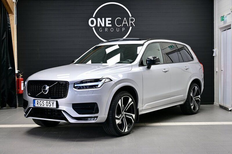 Silver Begagnad 2021 Volvo XC90 R-Design Pro SUV | 559 800 kr (Lite dyr) - Bild 1/4