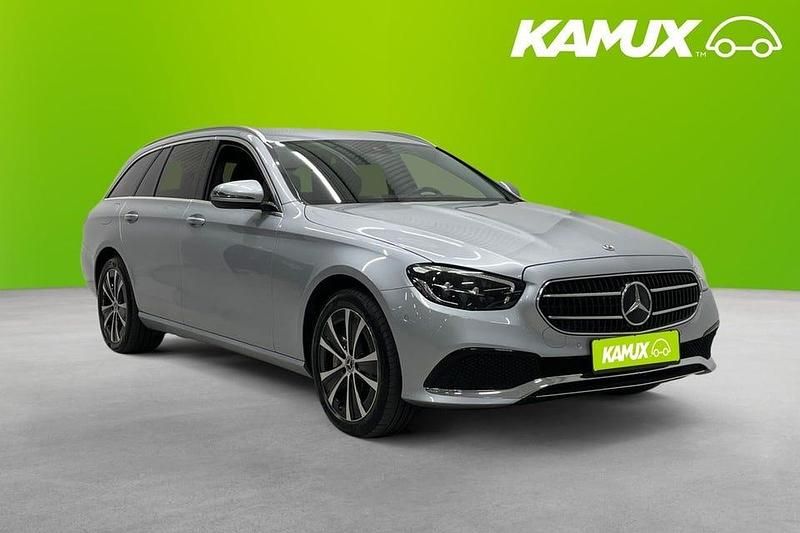 Grå Begagnad 2022 Mercedes E300 Kombi | 364 700 kr (Bra pris) - Bild 1/3