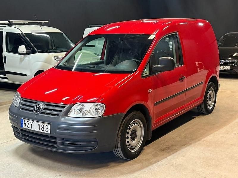Röd Begagnad 2009 VW Caddy Minibuss | 29 900 kr (Marknadspris) - Bild 1/4