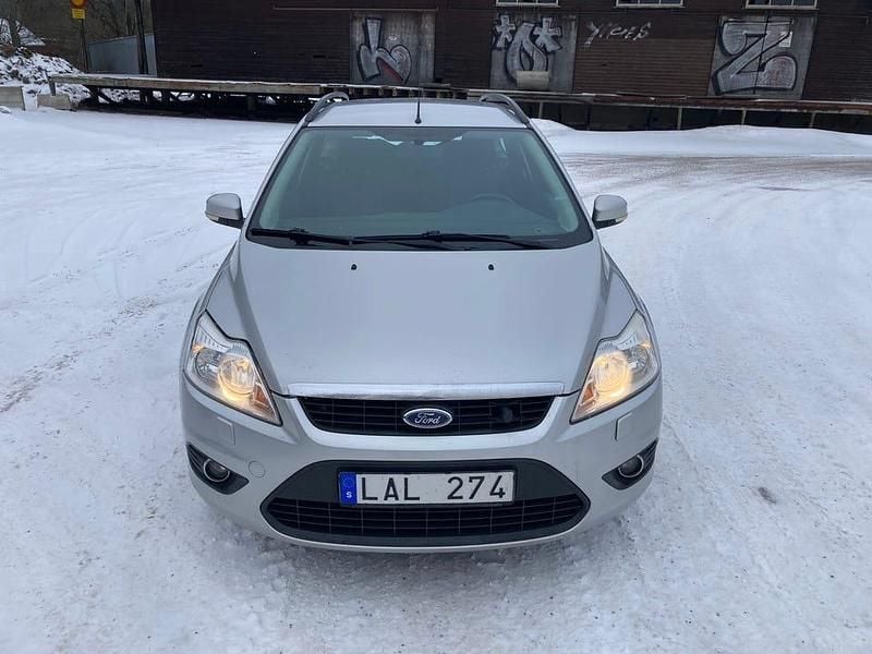 Begagnad Ford Focus 90 HK (66 kW) 2011 Kombi