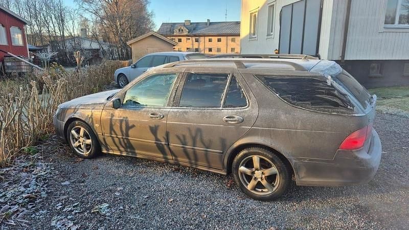 Begagnad 2007 Saab 9-5 Kombi | 27 000 kr (Superpris) - Bild 1/4