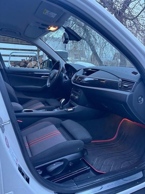 Begagnad BMW X1 143 HK (105 kW) 2014 Alpinvit SUV