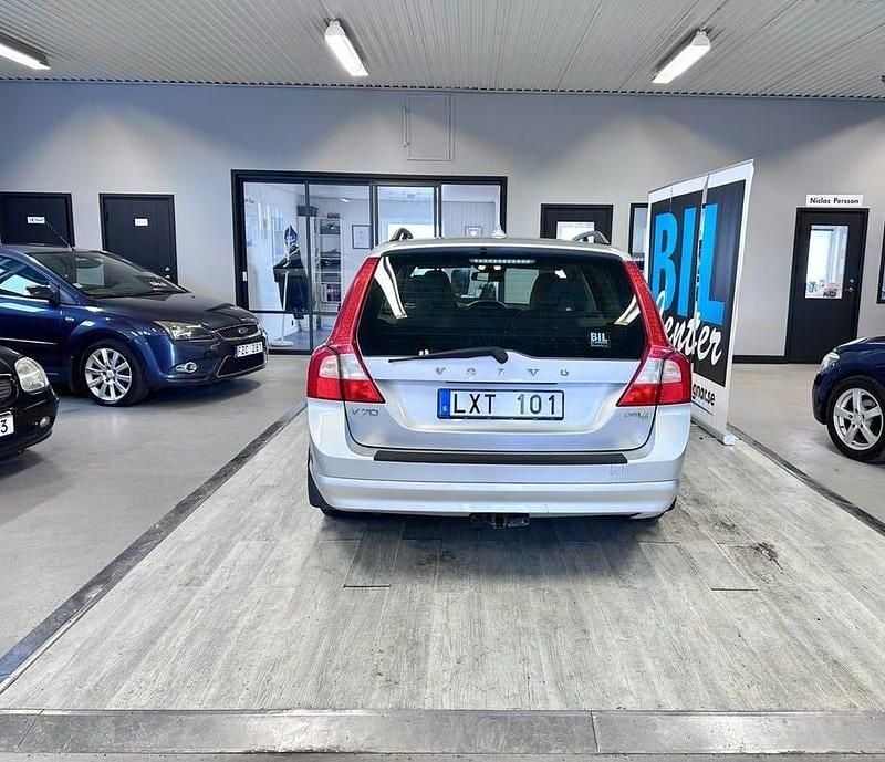 Begagnad Volvo V70 Business Edition 116 HK (85 kW) 2012 Grå Kombi