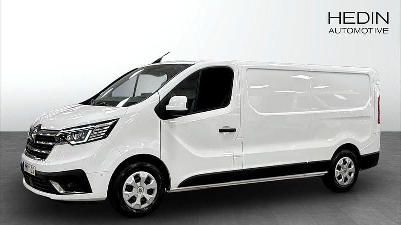Vit (white) Begagnad 2022 Renault Trafic Van | 259 200 kr (Superpris) - Bild 1/4