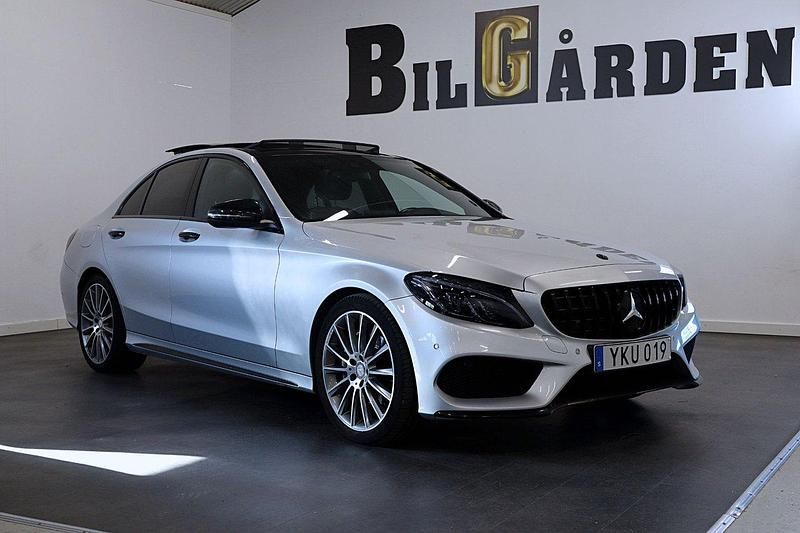 Silver Begagnad 2017 Mercedes C220 AMG Sedan | 229 900 kr (Lite dyr) - Bild 1/4
