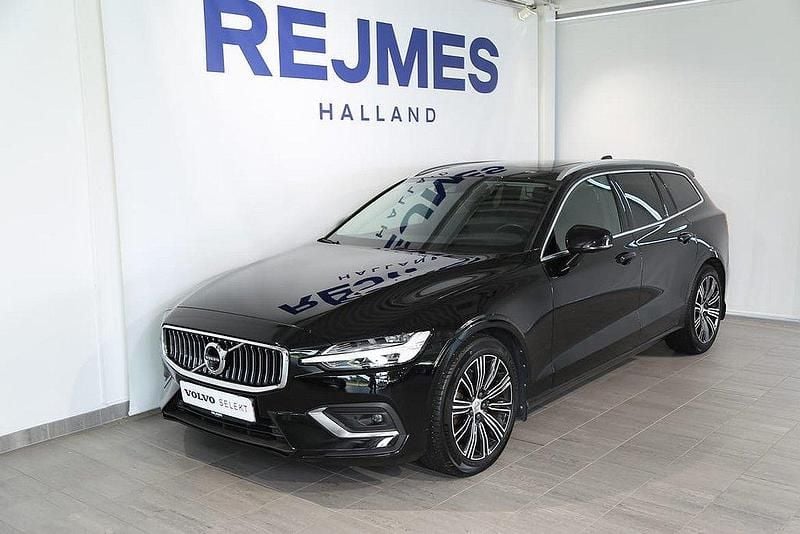 Svart Begagnad 2020 Volvo V60 Inscription Kombi | 369 500 kr - Bild 1/4