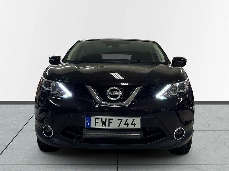 Begagnad Nissan Qashqai S 116 HK (85 kW) 2016 Lila SUV