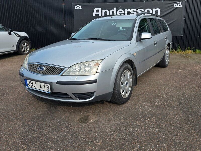 Silver Begagnad 2004 Ford Mondeo Kombi | 20 000 kr (Marknadspris) - Bild 1/4