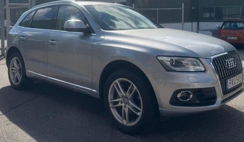 Begagnad Audi Q5 190 HK (139 kW) 2015 Silver metallic SUV