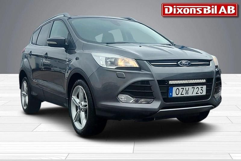 Grå Begagnad 2013 Ford Kuga Titanium SUV | 84 900 kr (Marknadspris) - Bild 1/4