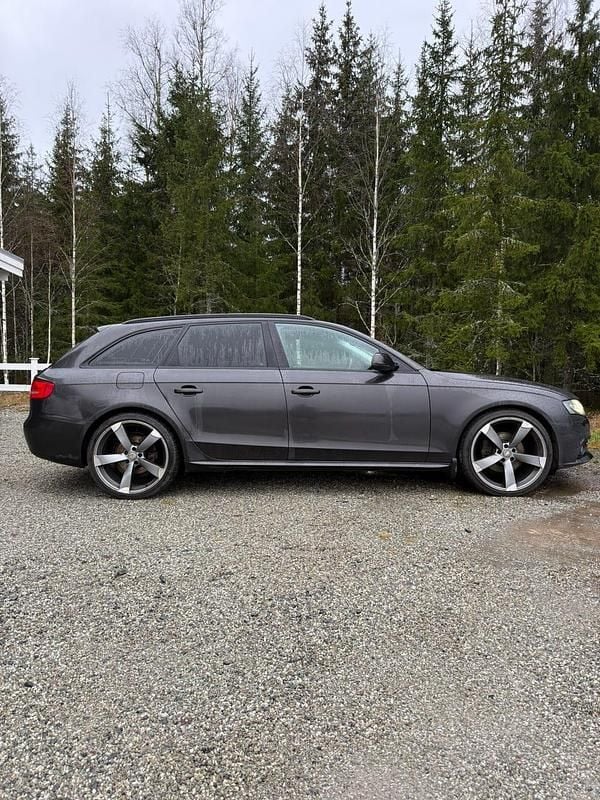 Begagnad 2010 Audi A4 Kombi | 79 000 kr (Bra pris) - Bild 1/4