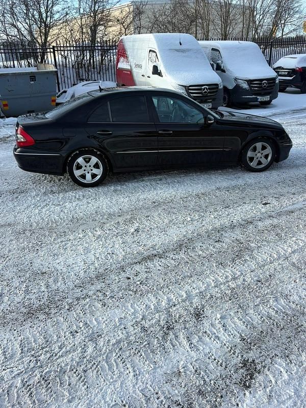 Begagnad Mercedes E280 190 HK (139 kW) 2007