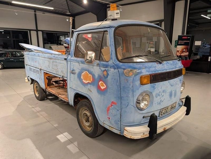 Begagnad VW T2 50 HK (36 kW) 1974 Blå Van