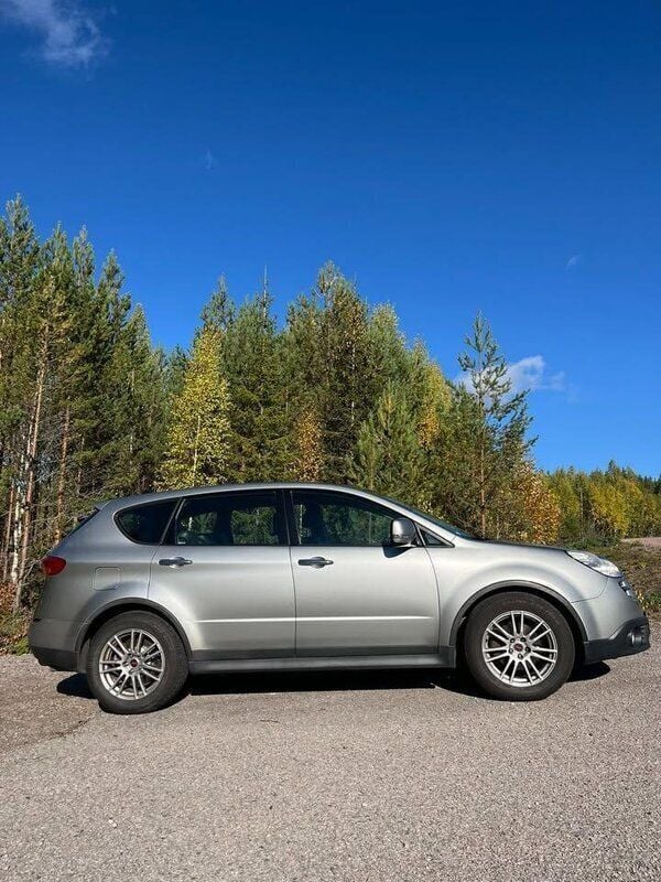 Grå Begagnad 2007 Subaru Tribeca SUV | 40 000 kr - Bild 1/4