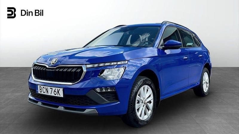 Blå (energy blue) Begagnad 2024 Skoda Kamiq Selection SUV | 244 900 kr (Bra pris) - Bild 1/4