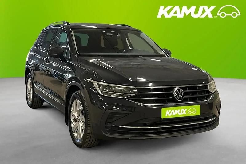 Begagnad VW Tiguan 150 HK (110 kW) 2022 Grå SUV