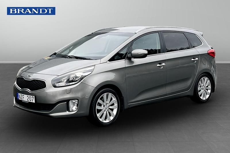 Grå Begagnad 2014 Kia Carens Minibuss | 114 900 kr (Marknadspris) - Bild 1/4