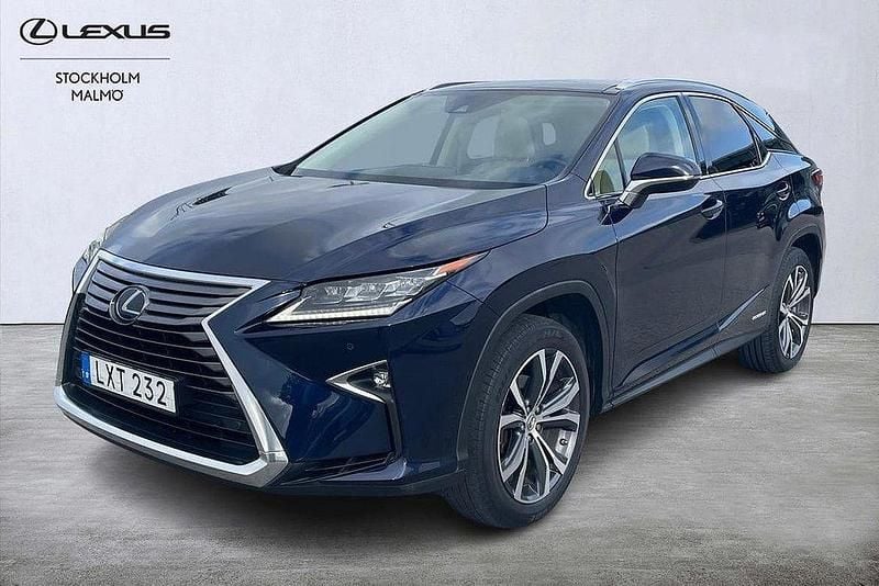 Mörkblå Begagnad 2016 Lexus RX450h Executive Line SUV | 339 000 kr (Marknadspris) - Bild 1/4