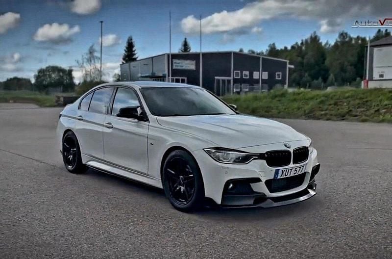 Vit Begagnad 2014 BMW 320 M Sport Sedan | 160 000 kr (Marknadspris) - Bild 1/4
