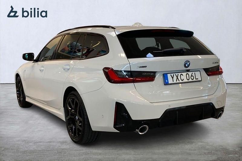 Begagnad BMW 330 M Sport 292 HK (214 kW) 2025 Vit Kombi