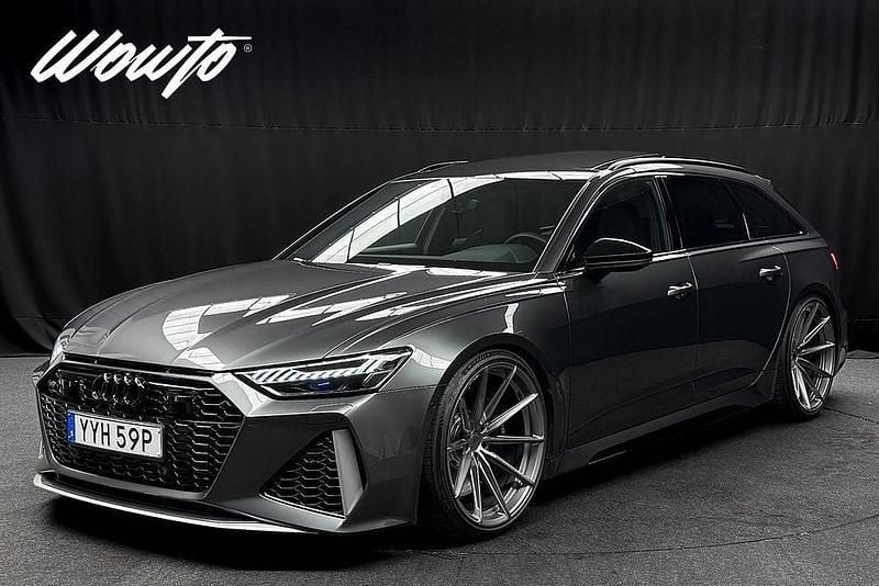 Grå (daytonagrå pärleffekt) Begagnad 2023 Audi RS6 Premium Kombi | 1 299 800 kr (Marknadspris) - Bild 1/3